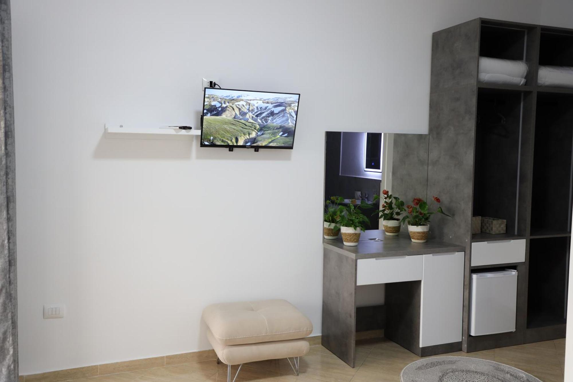 Alesio Guest House กรูเยอ ภายนอก รูปภาพ